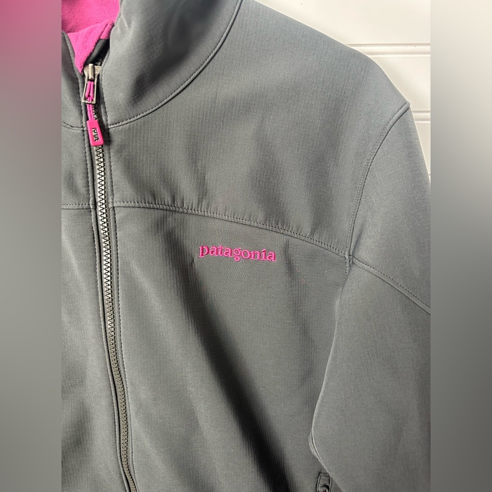 Patagonia Women’s Gray Soft-Shell Jacket Size XL - Picture 4 of 6